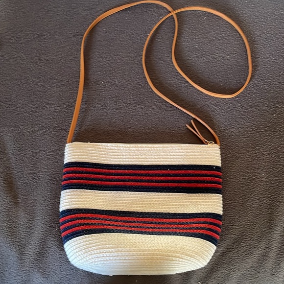 Purse - Picture 2 of 4